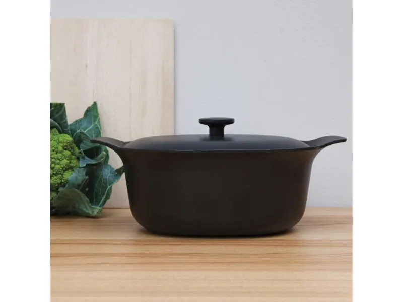 BergHOFF Ron 11" Cast Iron Dutch Oven 5.5Qt., Black, Matching Lid