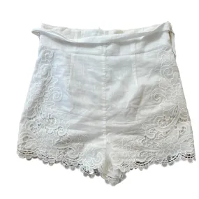 High Waisted White Short - M