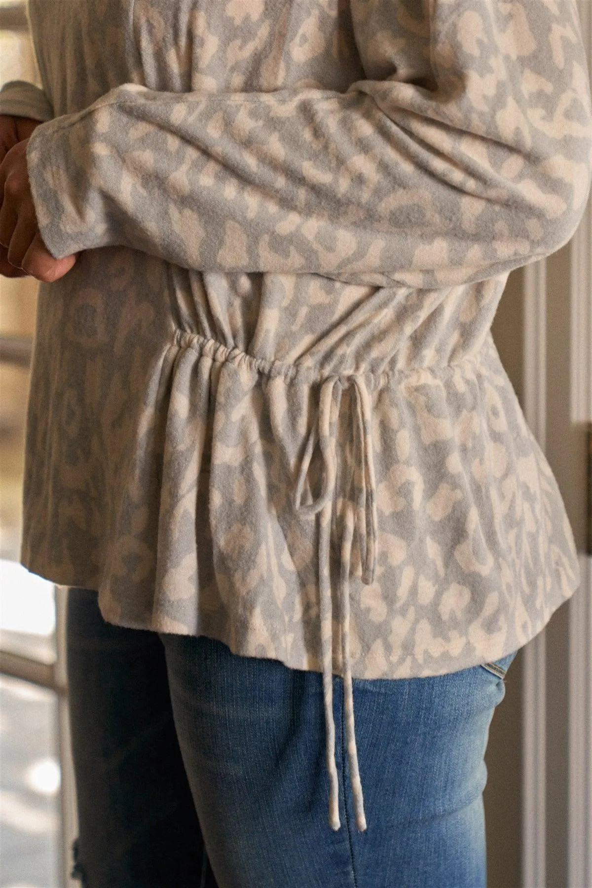 Junior Plus Size Light Blue & Ivory Animal Print Gathered Sides Detail Long Sleeve Top /2-2-1