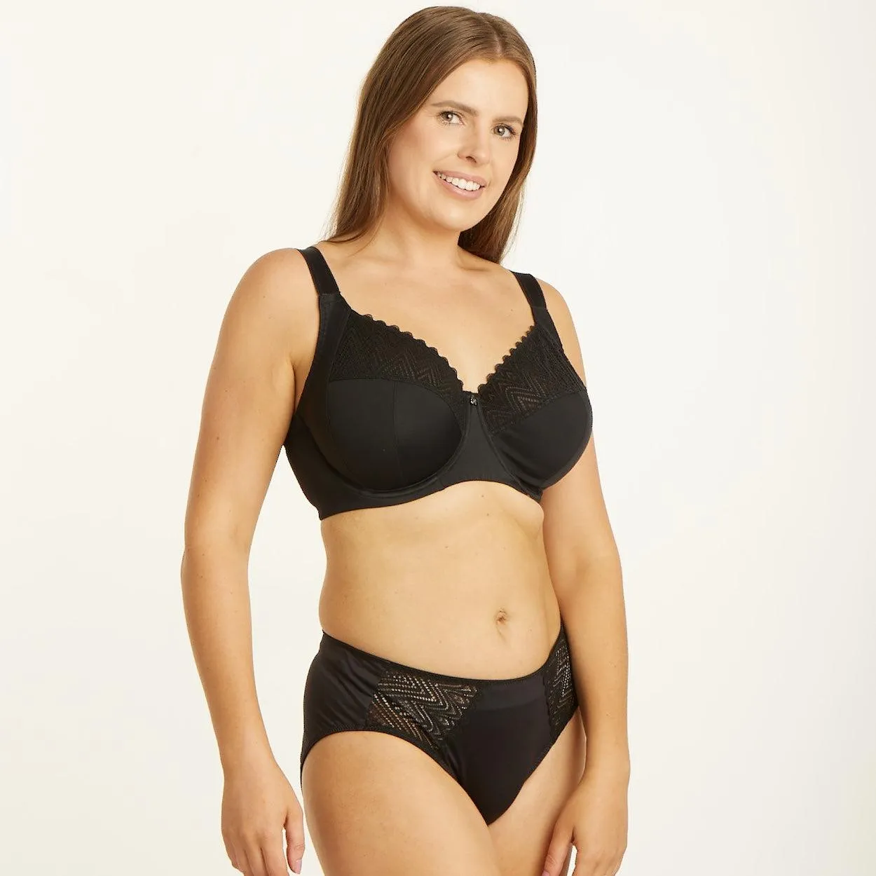 Willow Lace Premium Support Bra - Black